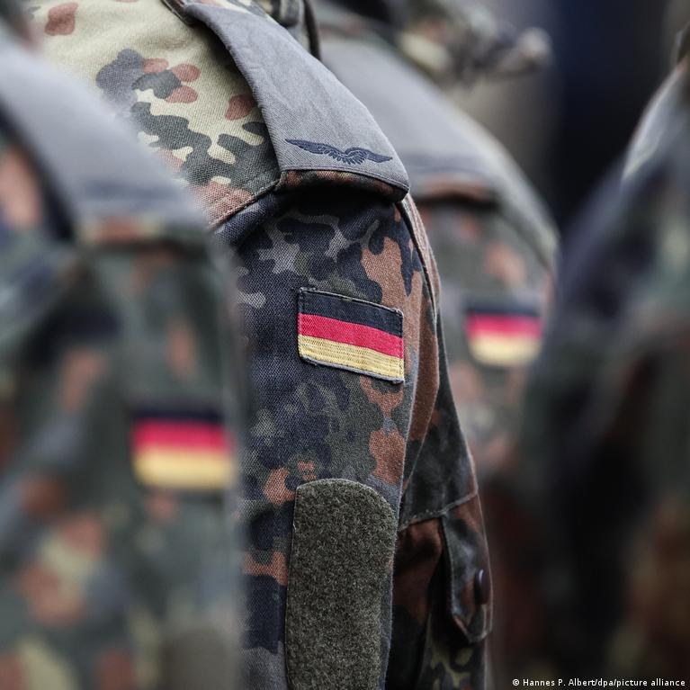 Alman ordusu için 52 milyar euroluk rekor sipariş listesi