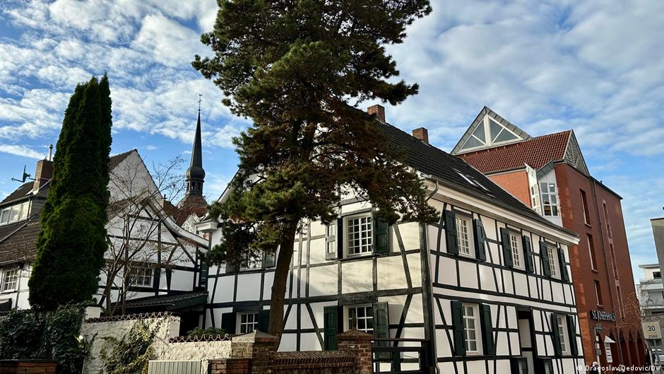 Stari grad u Ketvigu