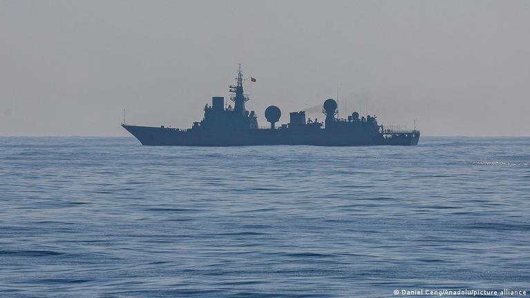 Southeast Asia boost defense ties but avoids firm alliances