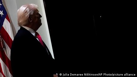 Οι Βρυξέλλες απαιτούν "σεβασμό" από τον Τραμπ - εικόνα 1