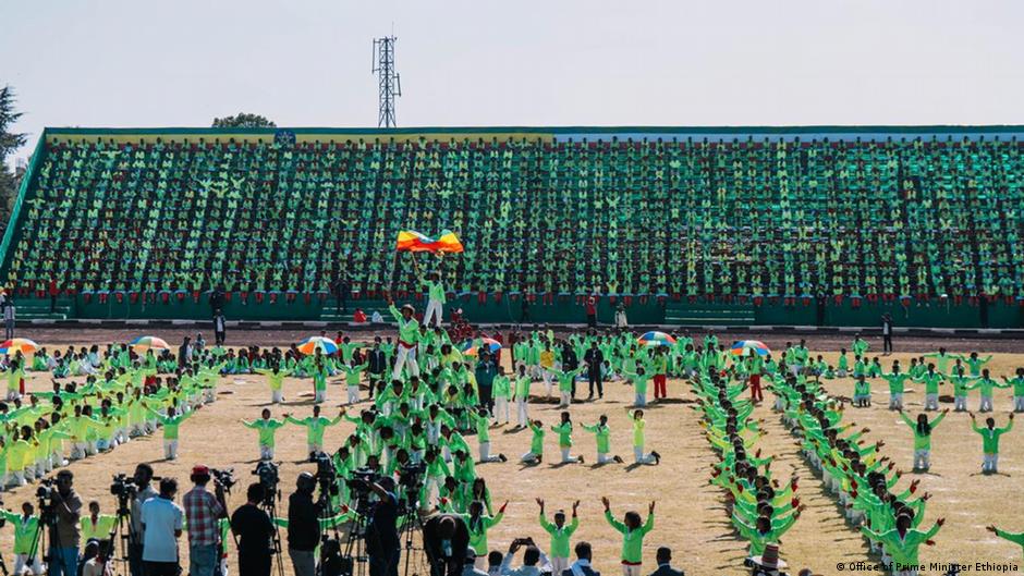 "ዴሞክራሲያዊ መግባባት ለሕብረ ብሔራዊ አንድነት'' 20ኛው የኢትዮጵያ ብሔሮች፣ ብሔረሰቦችና ሕዝቦች ቀን በዓል ተከበረ "ዴሞክራሲያዊ መግባባት ለሕብረ ብሔራዊ አንድነት'' 20ኛው የኢትዮጵያ ብሔሮች፣ ብሔረሰቦችና ሕዝቦች ቀን በዓል ተከበረ