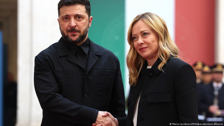 Ukraine's Zelenskyy ready to send revised peace plan to US DW 12/09/2025