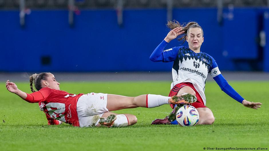 Frauen-Bundesliga-Zusammenarbeit-mit-DFB-v-llig-offen-