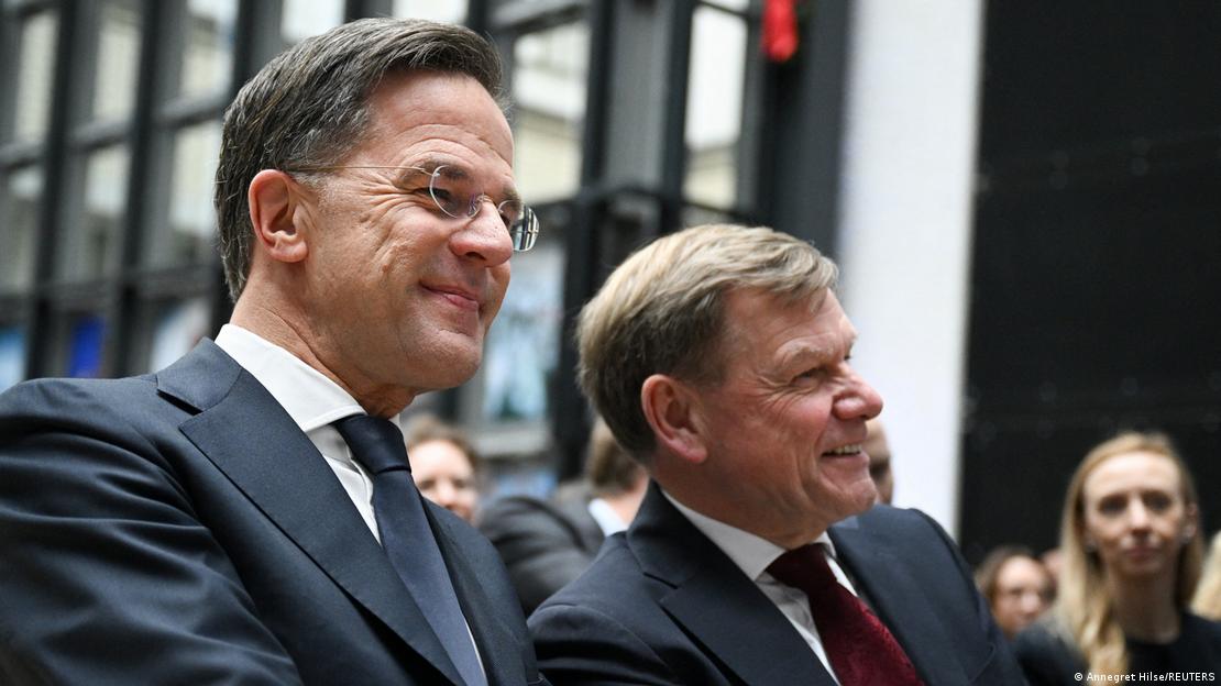 NATO-Generalsekretär Mark Rutte und der deutsche Außenminister Johann Wadephul in der Bayrischen Landesvertretung