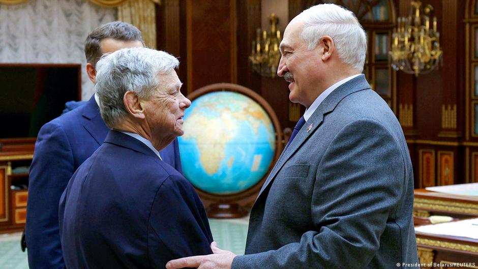 Білорусь звільнить 25 політв'язнів в обмін на послаблення санкцій США