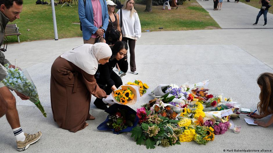 Terror në Australi  Sulmuesit një baba dhe djali