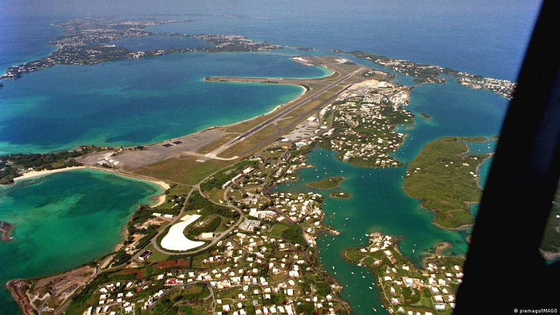 Vista aérea de ilha do arquipélago das Bermudas Vista aérea de ilha do arquipélago das Bermudas
