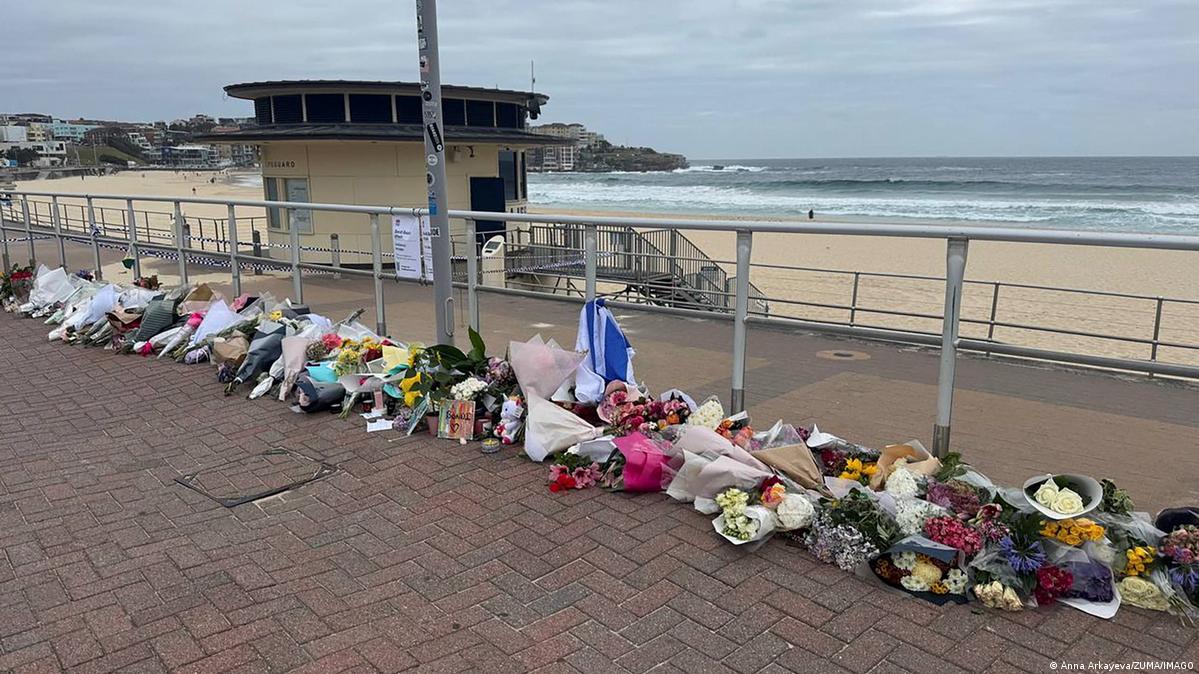 Bondi Beach shooting: PM Albanese vows crackdown on hate