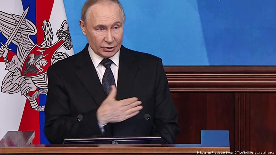 Putin afirma que Rusia logrará sus objetivos en Ucrania, incluyendo control de "territorios históricos