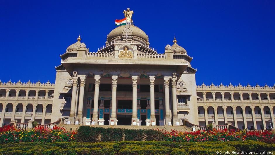 India: Karnataka assembly passes hate speech bill DW 12/18/2025