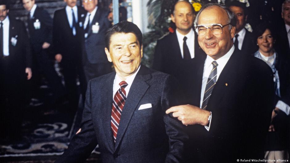 The Bonn Republic: Global politics in a provincial town – DW – 12