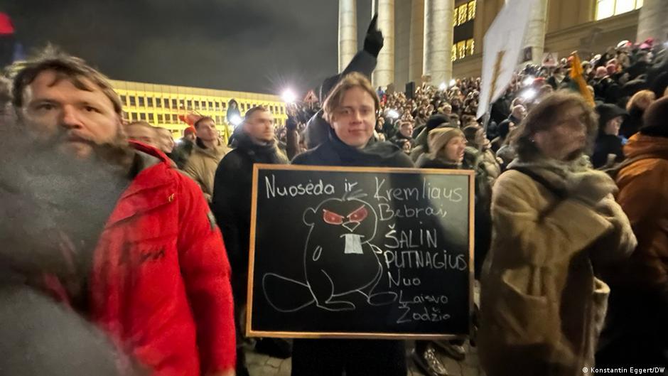 Протесты в Литве из-за реформы общественного вещателя LRT