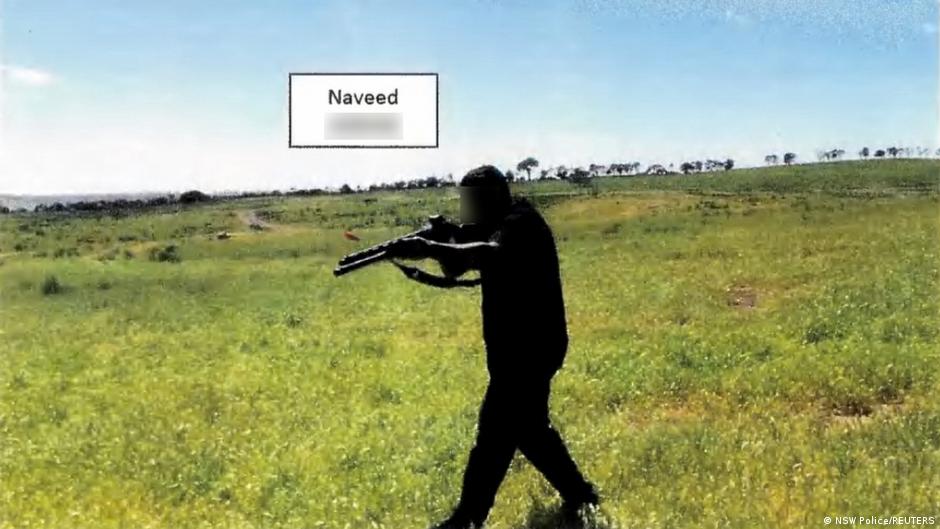 Bondi shooters threw unexploded pipe bombs at crowd  Curated by Alerts360