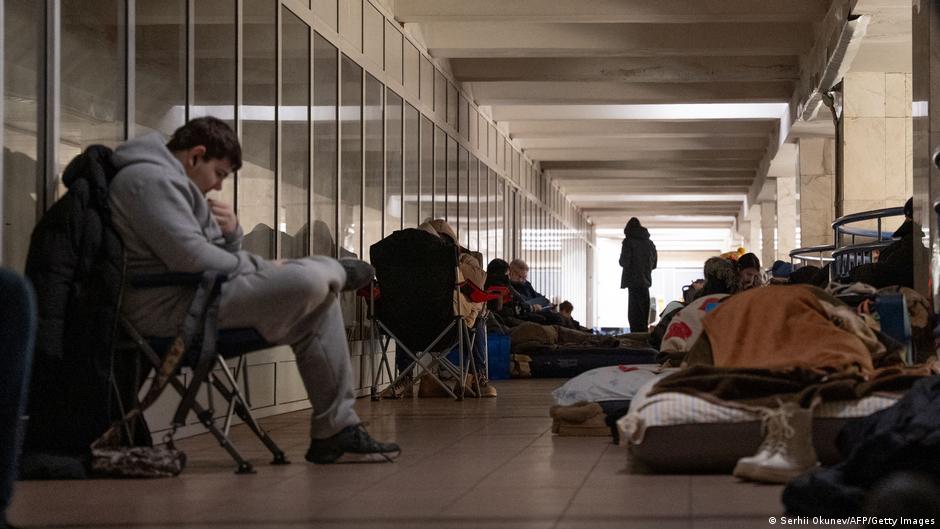 Expert: Ukraine's peace plan more of 'a general sketch' – DW – 12