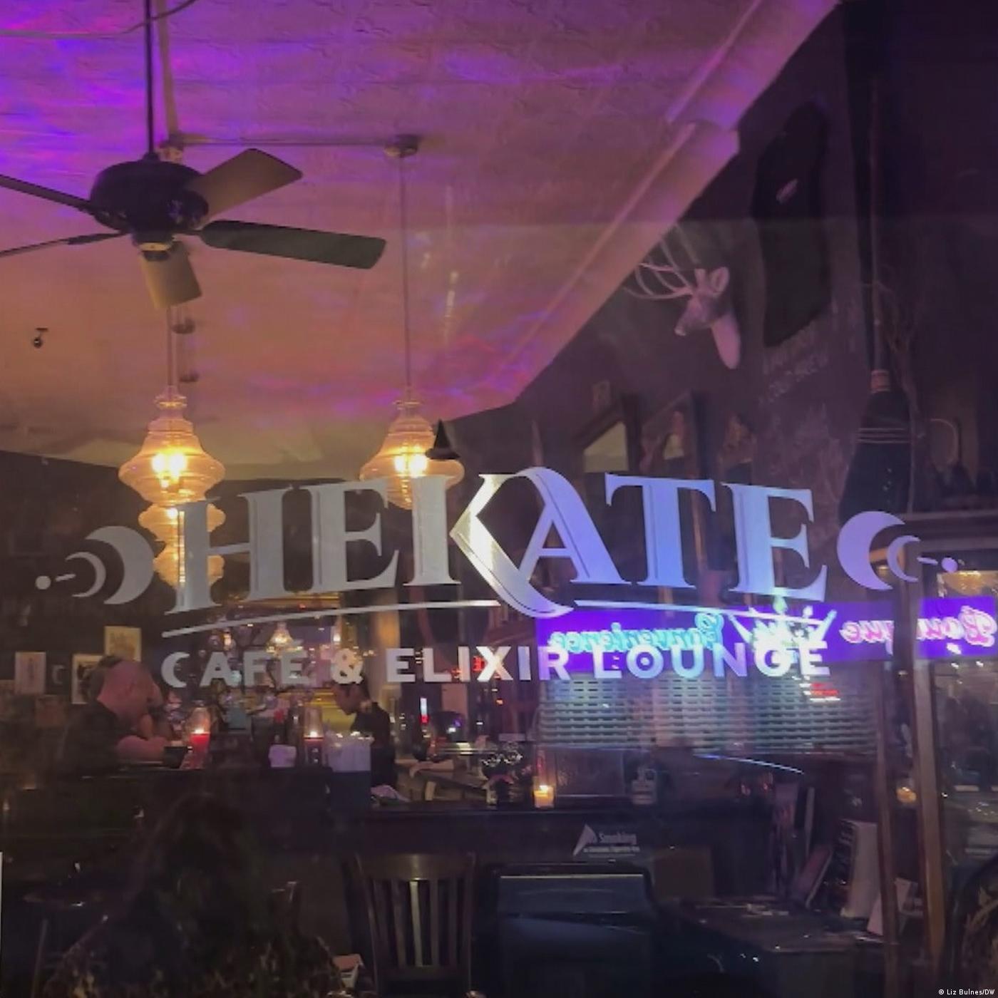 Abends in der Bar – ganz ohne Alkohol Abends in der Bar – ganz ohne Alkohol