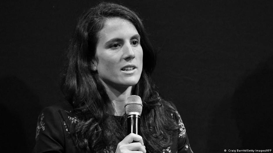 Tatiana Schlossberg, granddaughter of JFK, dies aged 35  DW  12/31/2025