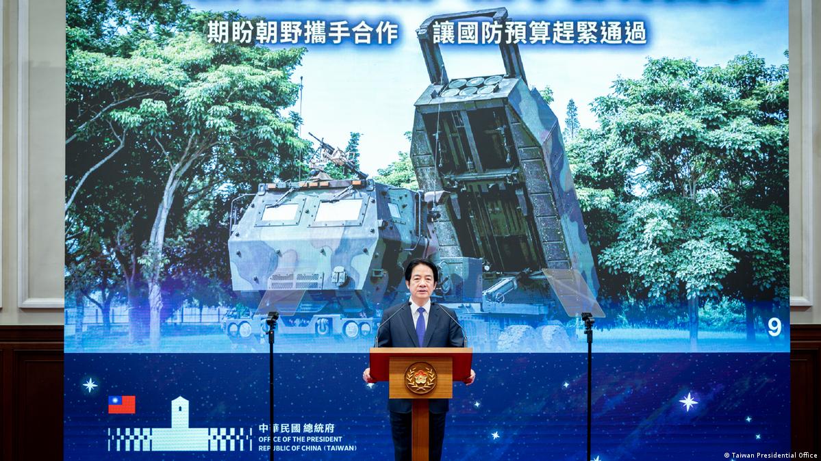 国防预算案在历经几番周折后通过“缩水版”