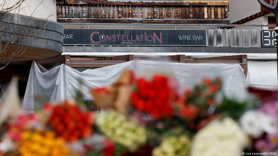 Swiss NYE fire: Bar managers face criminal investigation – DW – 01