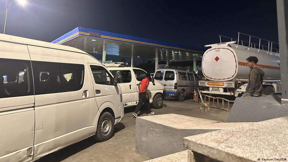 የነዳጅ አቅርቦት ችግሩና የአሽከርካሪዎች እንግልቱ እንዴት ይፈታ?