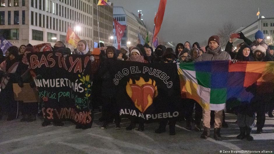 Venezuela: Germany hesitates to condemn US attack DW 01/05/2026