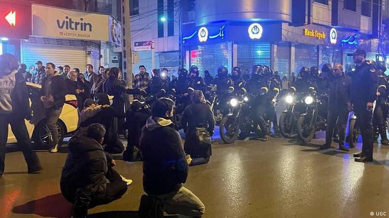 تظاهرات در مشهد