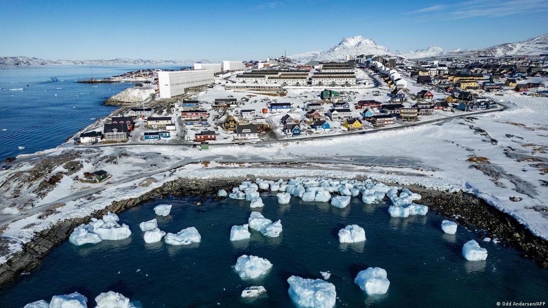 Vista aérea de la capital groenlandesa Nuuk (imagen de archivo)