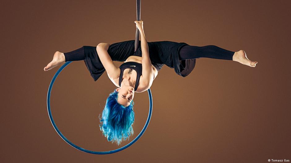 Z filozofii w powietrze. Polka uczy, jak ciało może stać się językiem