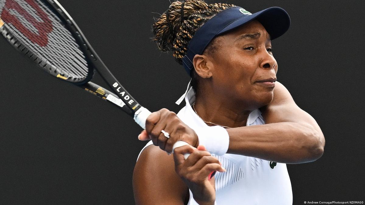 Why Venus Williams and other sports stars are playing longer
