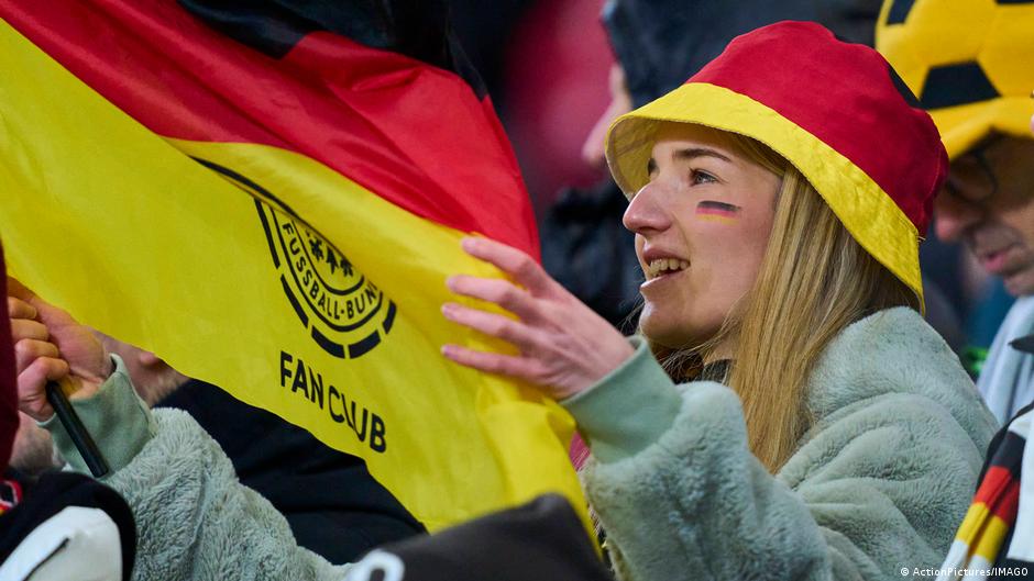 WM-2026-DFB-vergibt-Schn-ppchen-Tickets-an-treue-Fans