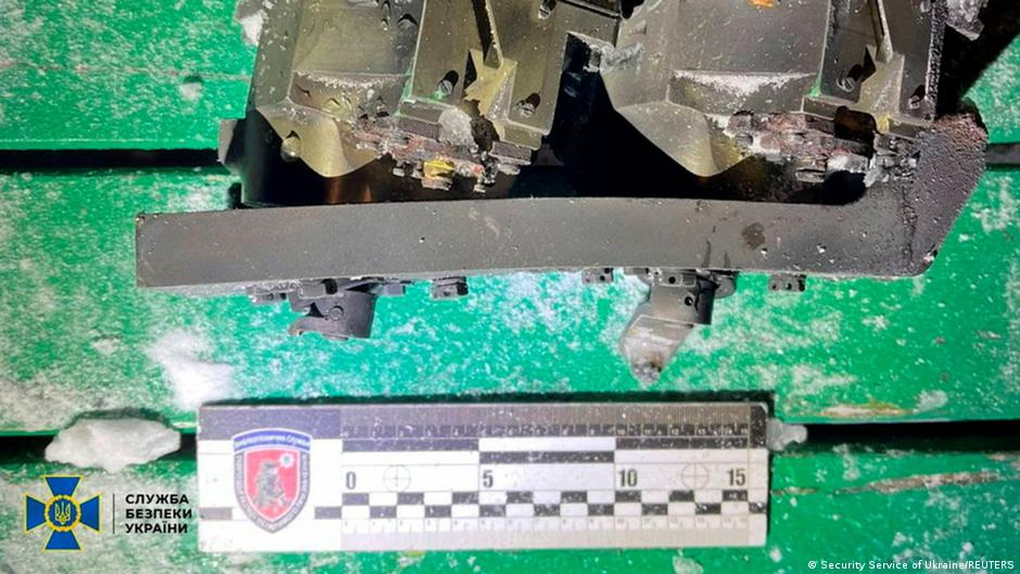 Russia fires hypersonic Oreshnik missile at Ukraine – DW – 01