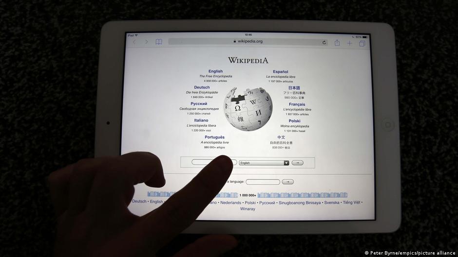 Wikipedia at 25: of Collective Knowledge and Its Fault Lines