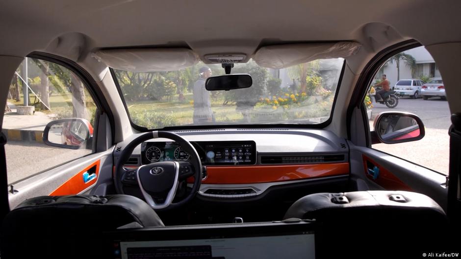 Pakistan: Inside an AI-powered driverless car
