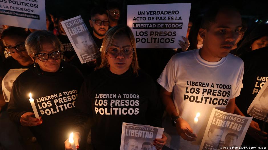 España anuncia que régimen de Venezuela liberó a otros tres presos españoles