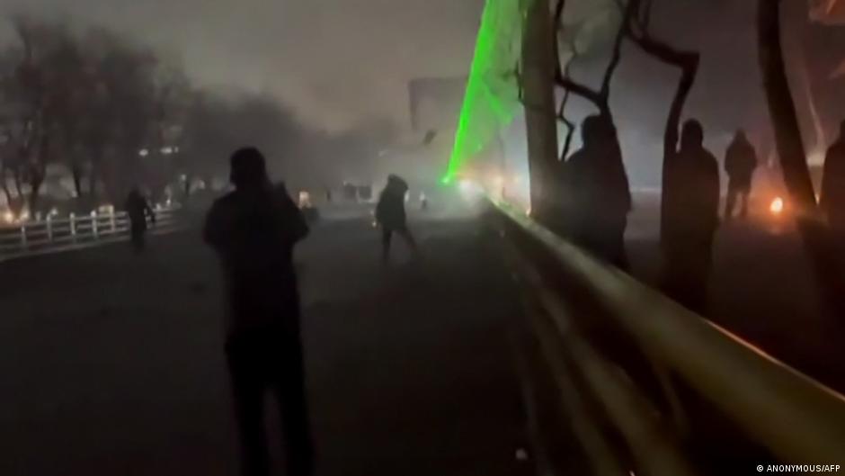 Irán promete juicios "rápidos" a manifestantes detenidos