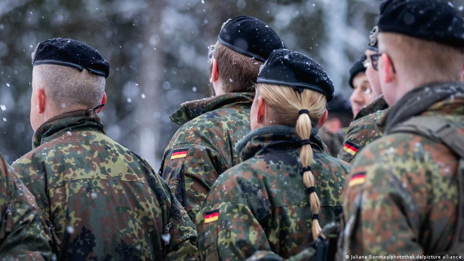 News kompakt: Bundeswehr schickt Soldaten nach Grönland