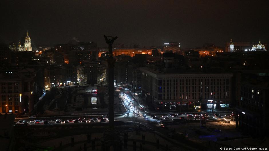 Шмигаль доручив "Укренерго" збільшити імпорт електроенергії