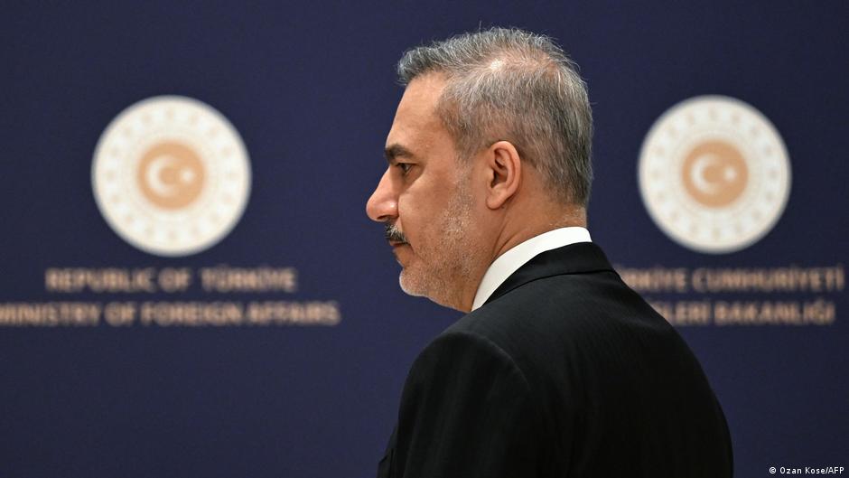 Aralarında Türkiye'nin de bulunduğu dört ülke Pakistan'da bir araya gelecek

Pazar günü Suudi Arabistan ve Mısır'ın da katılımıyla gerçekleşecek toplantının ana gündem maddesi İran savaşı