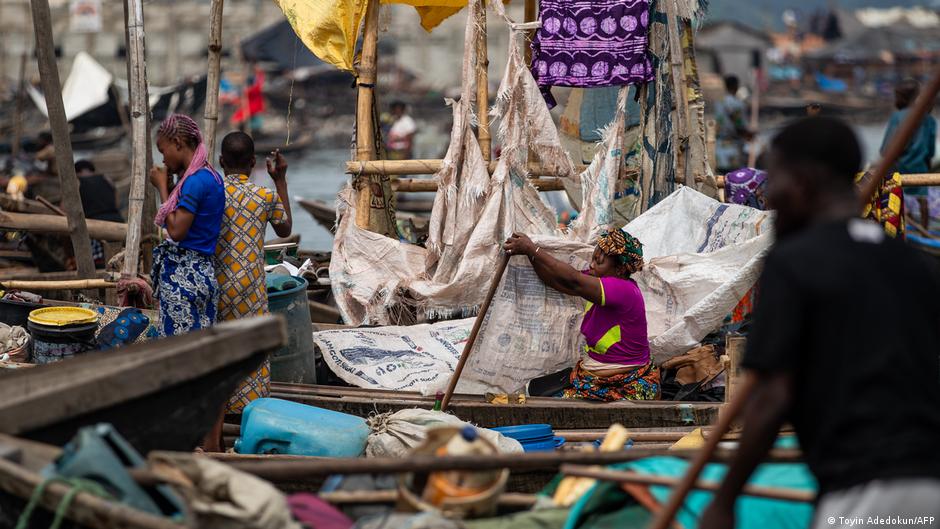 Demolitions in Nigeria's Lagos leave thousands homeless