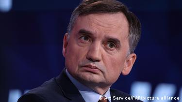 Поранешниот полски министер за правда Збигњев Зиобро Поранешниот полски министер за правда Збигњев Зиобро