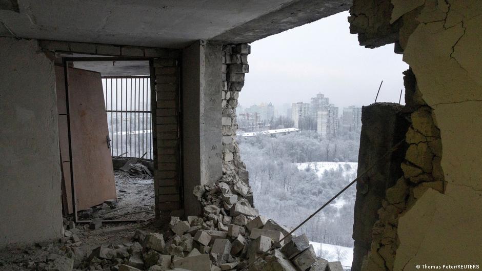 Rusia lanza ataques masivos a Kiev y causa cortes de energía