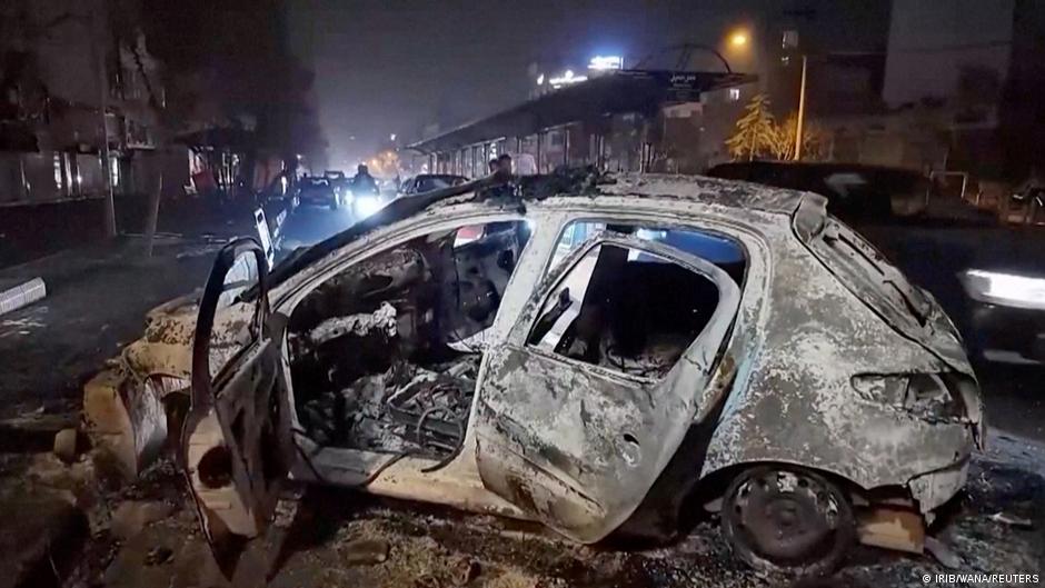 Bericht-Bis-zu-18-000-Tote-bei-Protesten-im-Iran