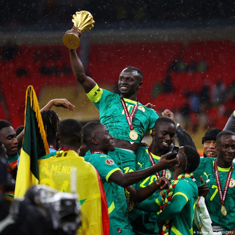 بعد "كان" المغرب.. عقوبات تطال الجزائر وقد تمتد إلى السنغال