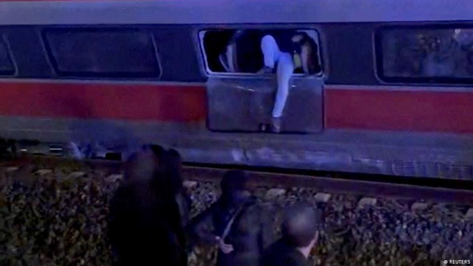 A high-speed train crash in Spain A high-speed train crash in Spain