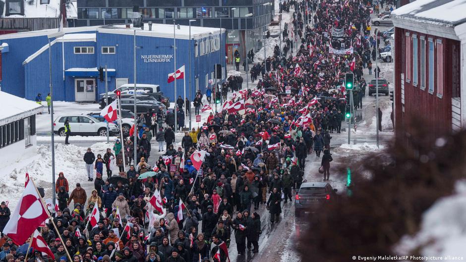 Greenland: Trump forcing NATO to increase Arctic presence