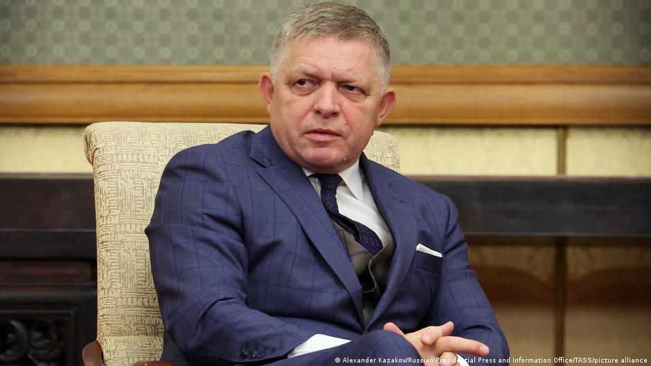 Блеф чи реальні погрози: що стоїть за заявами Фіцо?