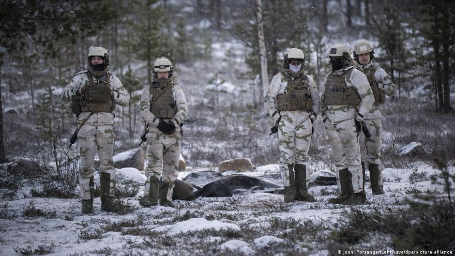 Greenland: France calls for NATO exercise amid Trump threats