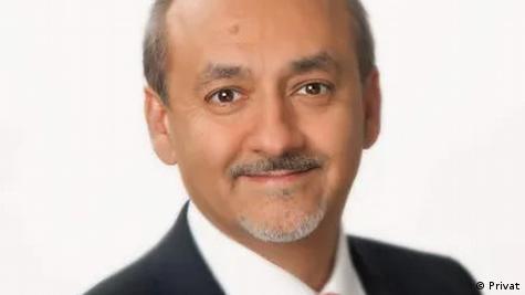 پروفسور امیر مبارز پرستا، رئیس مرکز چشم پزشکی مونیخ پروفسور امیر مبارز پرستا، رئیس مرکز چشم پزشکی مونیخ