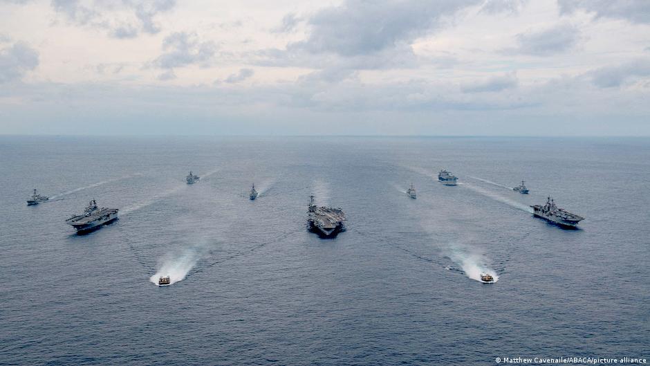 القيادة المركزية الأمريكية تعلن بدء حصار الموانئ الإيرانية