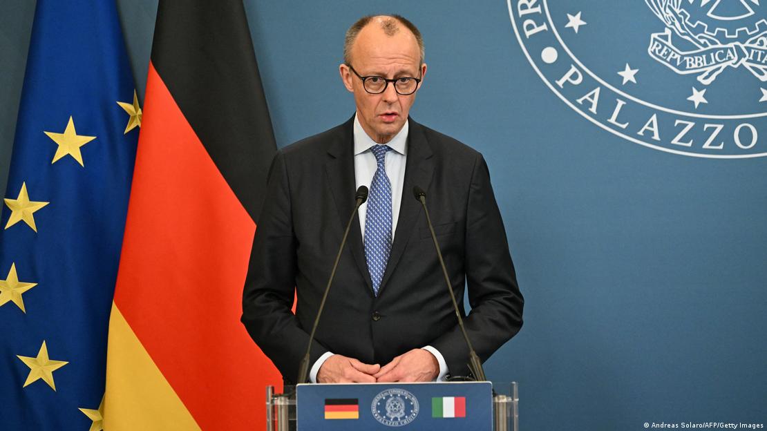 Italien Rom 2026 | Bundeskanzler Friedrich Merz bei Pressekonferenz nach Regierungsgipfel