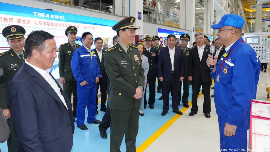 Kinë  Gjeneralët dhe bashkëpunëtorët e Presidentit dyshohen për korrupsion